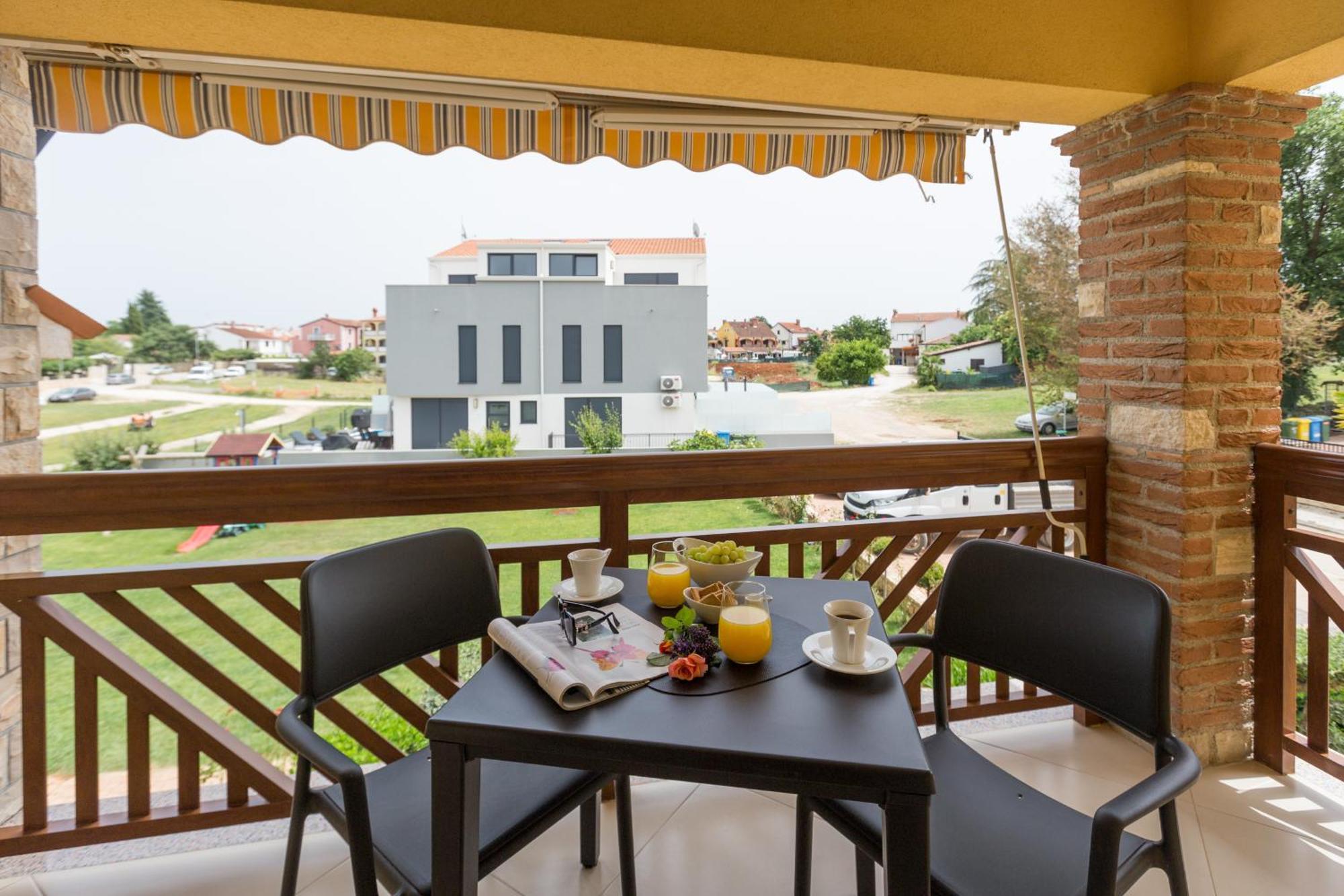 Apartments Bellissima ฟุนตานา ภายนอก รูปภาพ